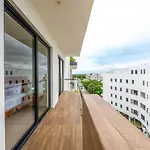 2 Bedroom Oasis With Incredible Rooftop Pool