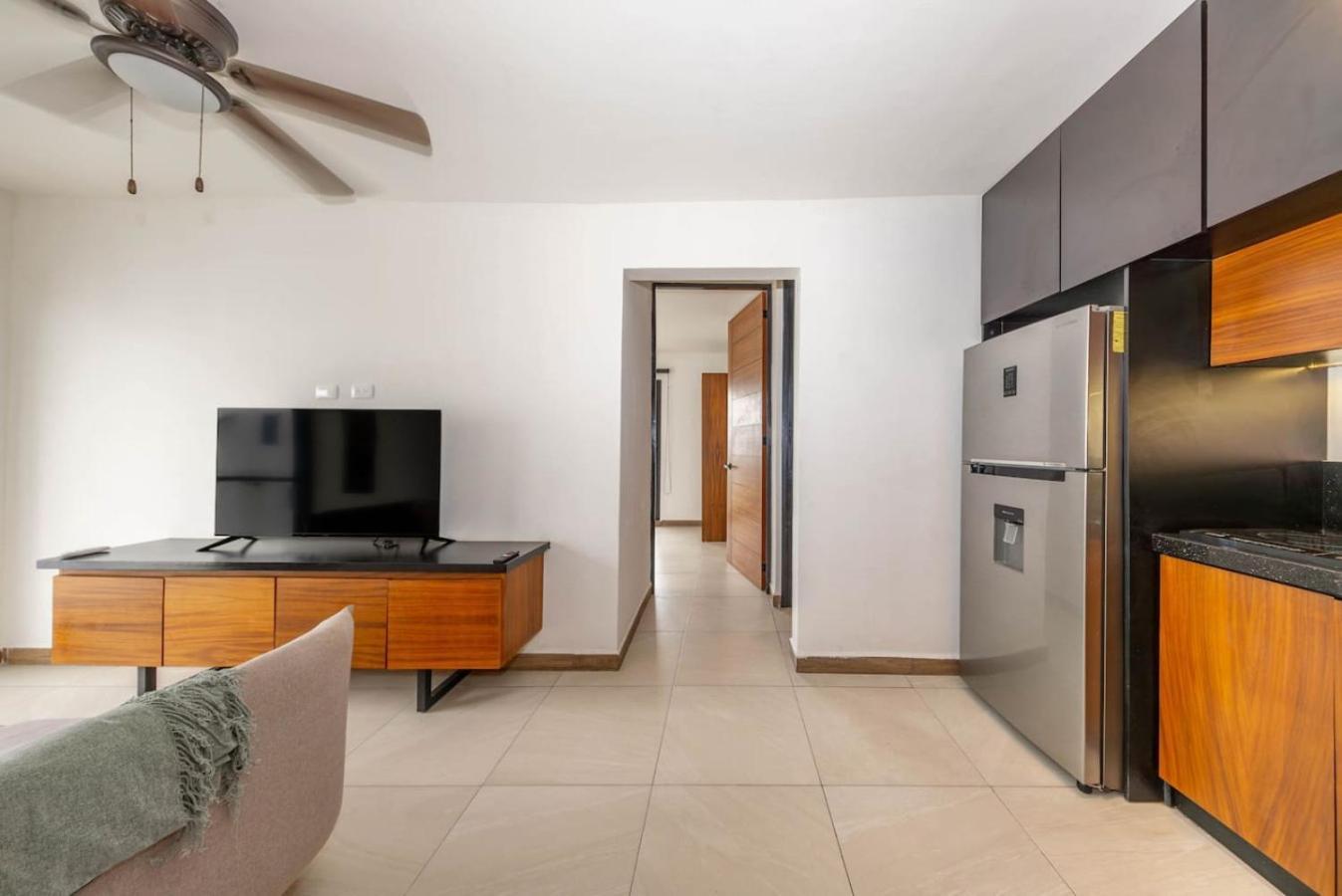 2 Bedroom Oasis With Incredible Rooftop Pool Сasa de vacaciones Playa del Carmen