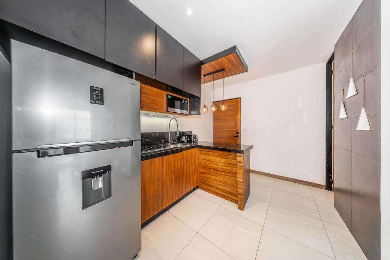 2 Bedroom Oasis With Incredible Rooftop Pool * Playa del Carmen
