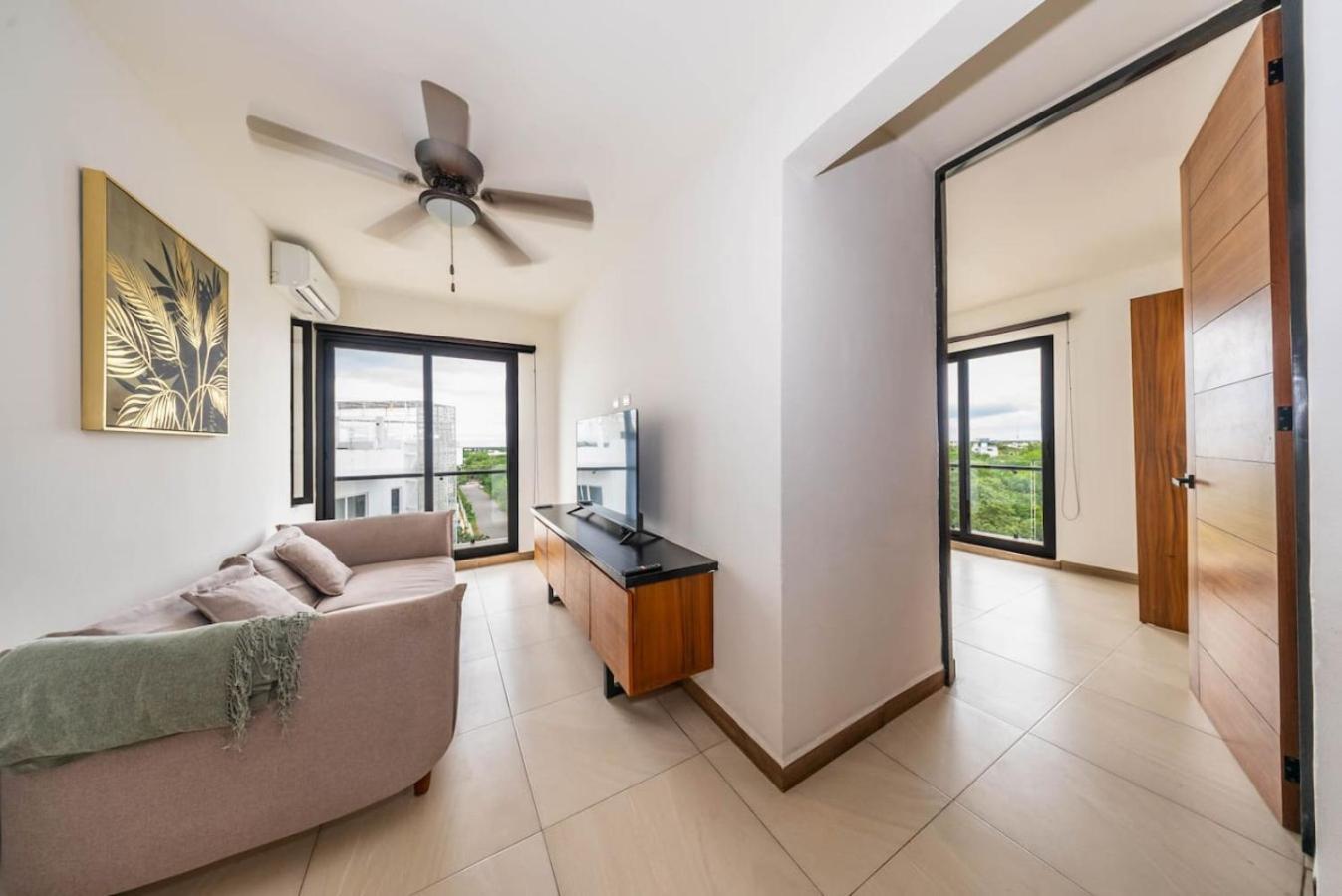 2 Bedroom Oasis With Incredible Rooftop Pool * Playa del Carmen